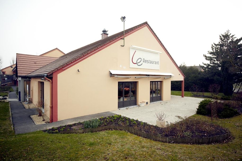 塞日圣克里斯多夫钟楼酒店 塞尔吉 外观 照片
